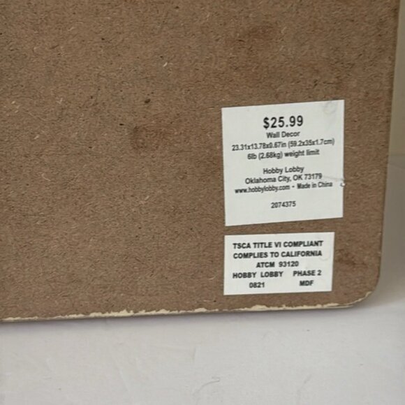Cork board W 23" x H 13" x D 5/8" - Picture 5 of 8